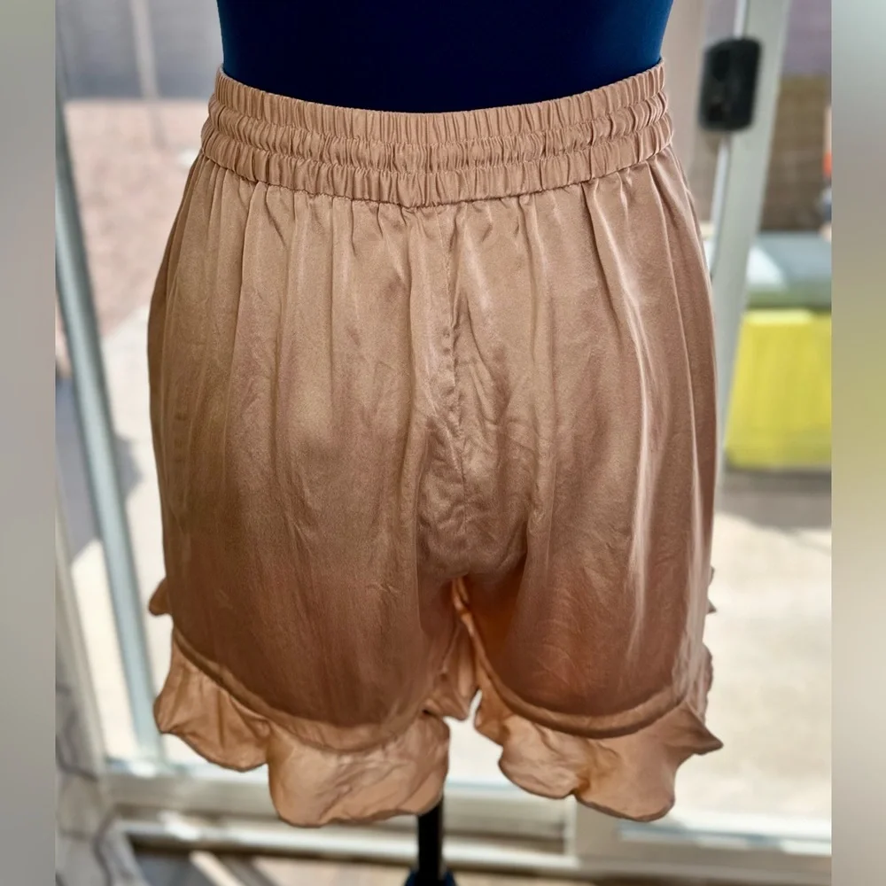 EUC Zimmermann Nude Silk Flutter Shorts - Picture 15 of 17